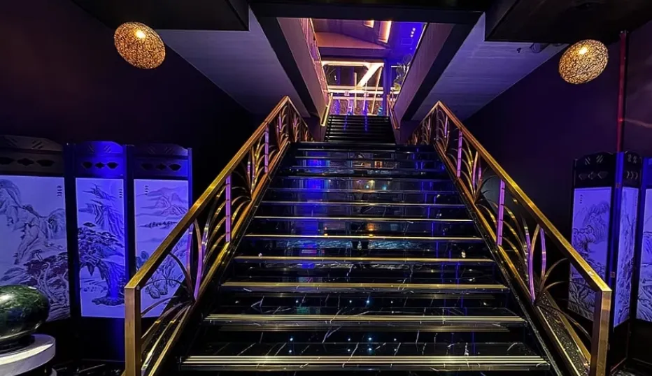 澳門豪門桑拿豪華休息大廳 - 24小時開放