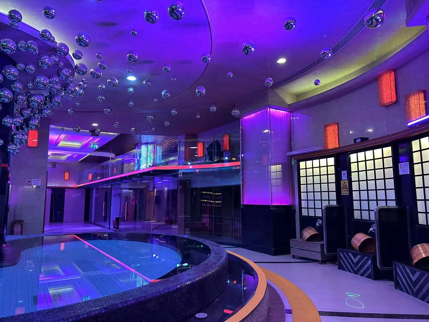 澳門十八桑拿溫泉池設施